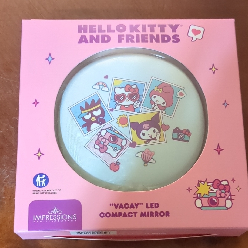 Hello Kitty And Friends "Vacay" LED Compact Mirror
